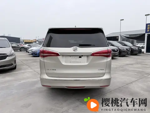 开了6年,宜商宜家,11万多拿下别克GL8香不香?-3