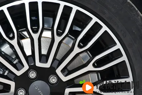 普通家庭选车记：2026款领克09四驱探索版，让我心动了-2