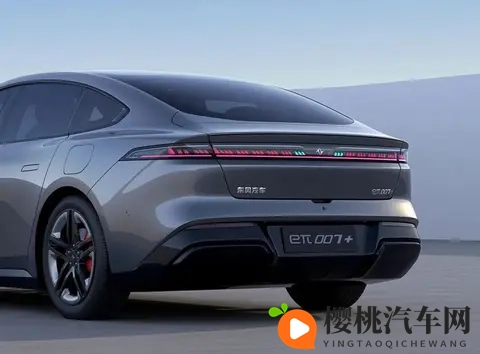 15万级又来王炸？标配激光雷达，零百加速3秒级，比SU7划算！-1