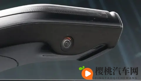 30万级家轿新选择!阿维塔12四激光版让智能出行更舒心-1