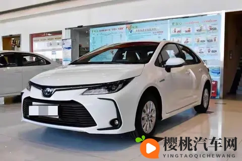 燃油车销量炸场!轩逸霸榜登顶,帝豪冲进前20不服来战!-1