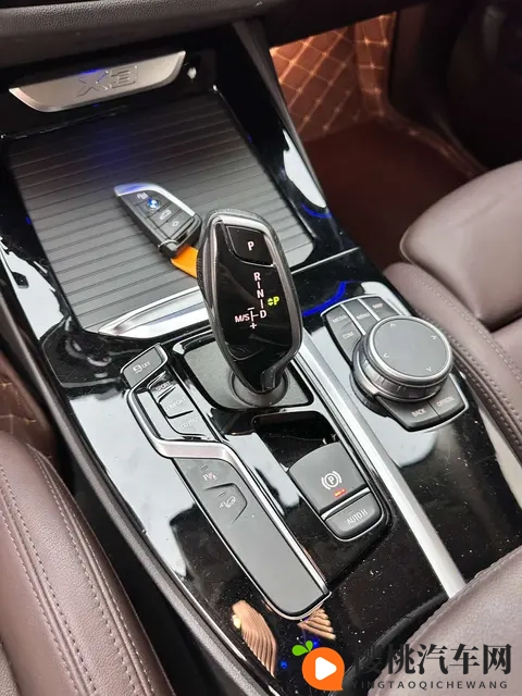 20款宝马X3，56万公里一手车，188万带回家！-2