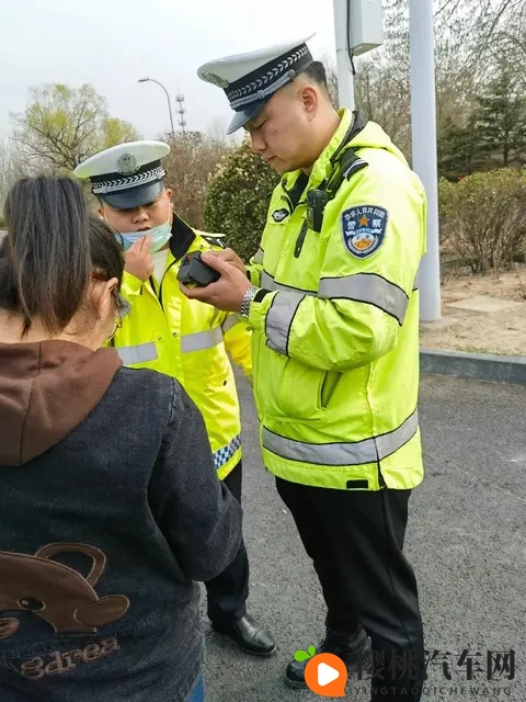 机机和机机手机免费下载版2024:智能驾驶新体验,手机应用轻松掌控出行-3