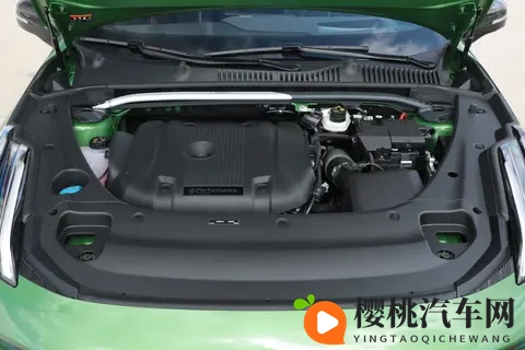 第三代领克03内外焕新，1038万起！这6年7冠的中国品牌怎么样？-3