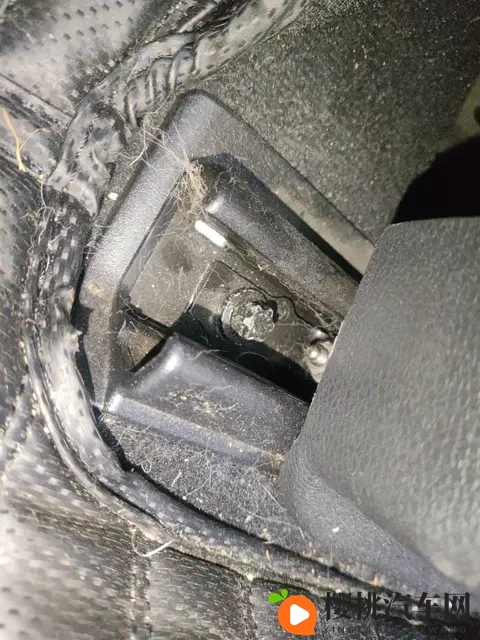 二手奔驰C级：18年运动版，11万多体验豪华品牌！-1