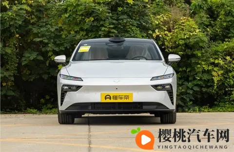 奕派科技eπ007+到店实拍:11月10日正式上市,预售1499万元起-2