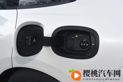 风云A8L和秦L，都很不错，你们会怎么选？-1