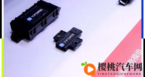 黄三色的颜色和图片：黄色调的图案与色彩展示-2