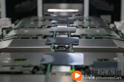 年轻人开始爱买“烂尾车”?-3