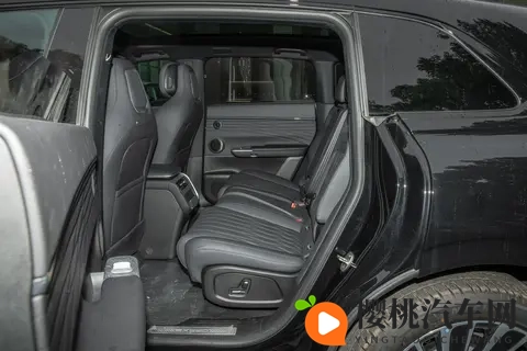 20万级新能源SUV推荐！空间大、配置高，续航超1600km-1