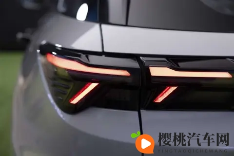 城市探车记:新款极狐阿尔法T5的绿色动力-2