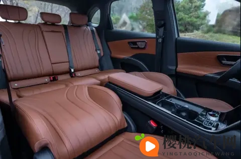 929万起，放弃 7 座专攻大五座！奇瑞中型SUV又有新卷法-3