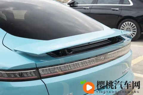 15万级四驱轿跑新选择:东风奕派eπ007+纯电565深度解析-3