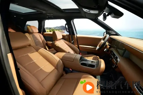 帕里斯帝：27 万多带按摩座椅，续航能跑 1000 公里-3