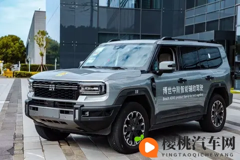 前10个月销量增长06%!燃油车打响“智能化反击战” 业内:明年燃油车将以几何级速度普及中高阶智驾-3