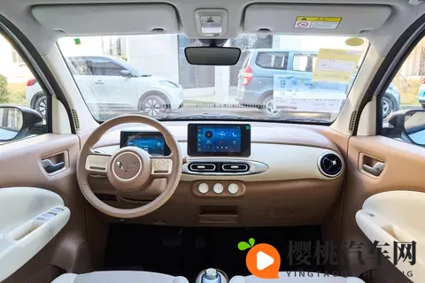 4 万级代步神车！宏光 MINIEV 2025 款全系配置解析与购车建议-1