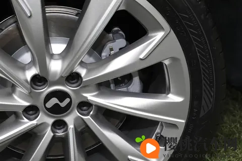 乐道L60：25万级纯电SUV，为何能成为家庭用户的优选？-1