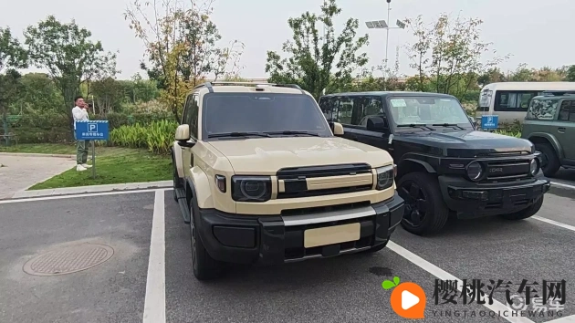 女生和男生在一起差差的免费视频软件免费视频：情侣互动专用，免费视频观看平台-1