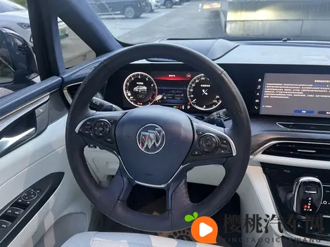 一手别克GL8Avenir：20款四座尊礼版，18万多享受陆地头等舱？-3