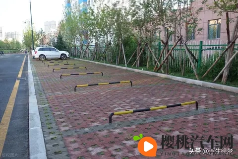 扣逼:斤斤计较,小气巴拉的行为-3