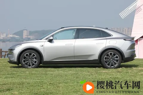 25 万选纯电 SUV 怕坑?乐道L60 :740km 续航 + 3 分钟换电,家用真省心-2