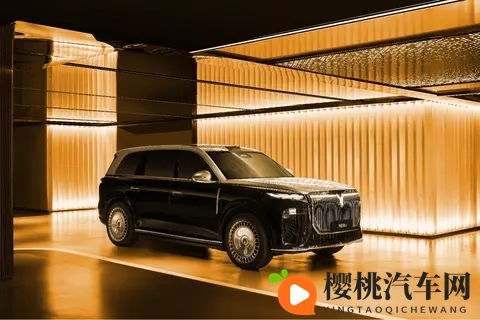 岚图泰山首批展车陆续到店 11月18日正式上市-1