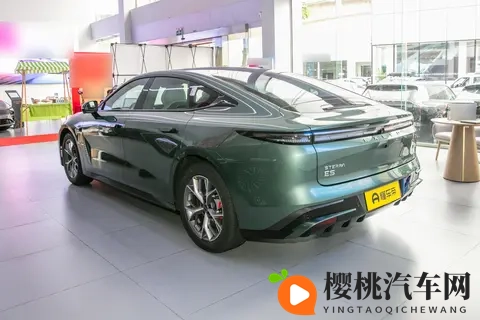2025款星纪元ES：科技与续航兼备的电动新选择-1
