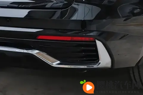 一年开了1万公里，我总结这款车最真实的使用感-1