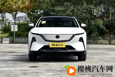 满改出厂一步到位 凯迪拉克全新 CT5 广州车展热血登场-1