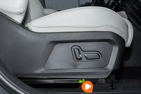 混动越野怎么选?捷途山海T1四驱版:通勤、露营、轻越野全hold住-1