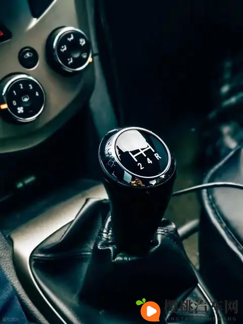 开9年手动挡换自动档，才懂手动挡3大优势，老司机舍不得丢-2