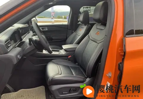 美系硬派SUV悄悄进化,全地形配置遭热议,5米大家伙藏着什么秘密-2