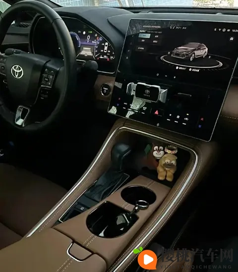 汽车内饰的漂亮事 好看不好看为啥两代人想法差这么多-1