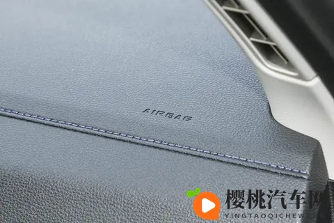 福特领睿2025款购车指南手册:那个版本性价比最高-2