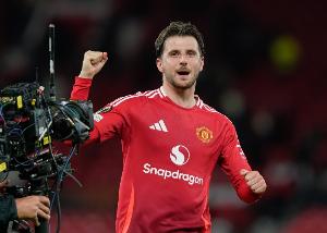 曼晚赛后评分：B费、芒特8分最高，卡塞米罗、姆伯莫、库尼亚7分