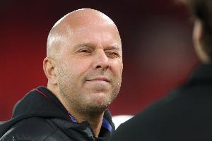 ESPN：斯洛特在利物浦很受欢迎，有人对他被萨拉赫炮轰表示同情